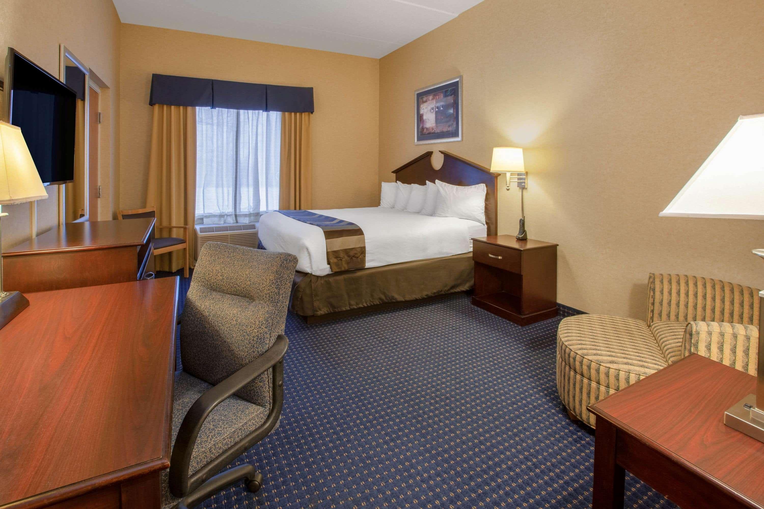 Hotel Wingate By Wyndham Erie Esterno foto